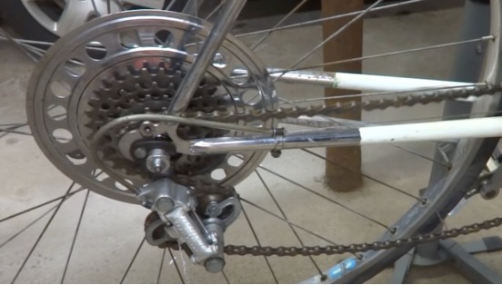 How to fix loose bike chain 3